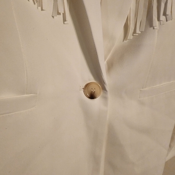 GeeGee White One Button Fringe Blazer Faux Pockets Size S NWOT - Picture 3 of 9